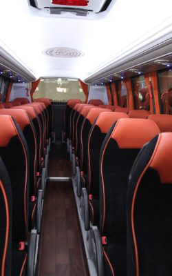Fotografía de un autobuse de Autodival por dentro